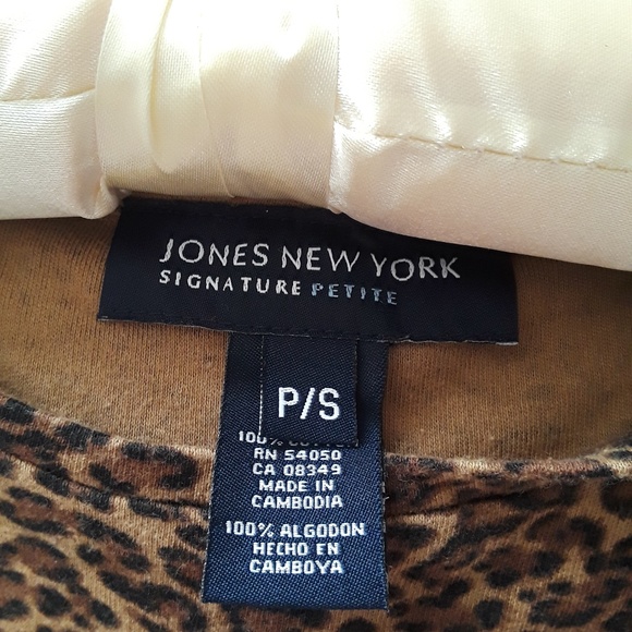 Leopard Print Longsleeve Blouse - Picture 2 of 2